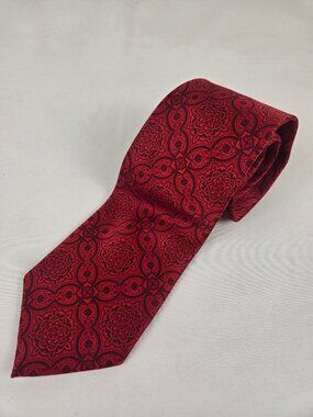 Countess Mara 100% Silk Men's Tie Red Mandala Pattern Gifts Office Statement